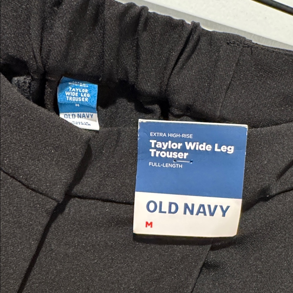 BNWT Old Navy Taylor Wide Leg Trouser, size M - Picture 2 of 4